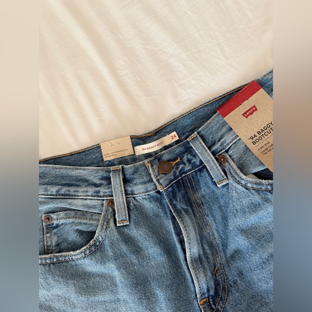 NWT Levi’s ‘94 Baggy Bootcut - Picture 4 of 4